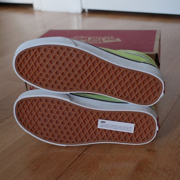 NWT Vans Old Skool Lime Green (6.5 M // 8 W) - Picture 6 of 7